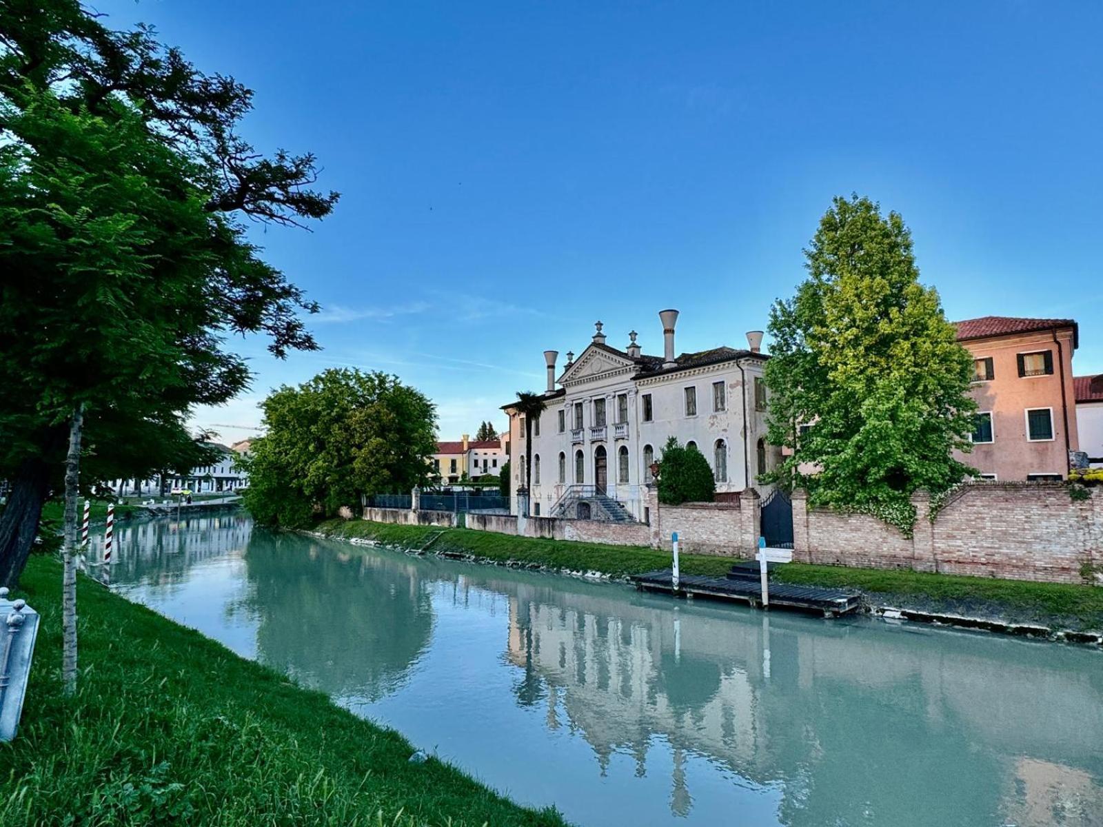 ドーロErman House - Naviglio Riviera Del Brenta Veneziaアパートメント エクステリア 写真